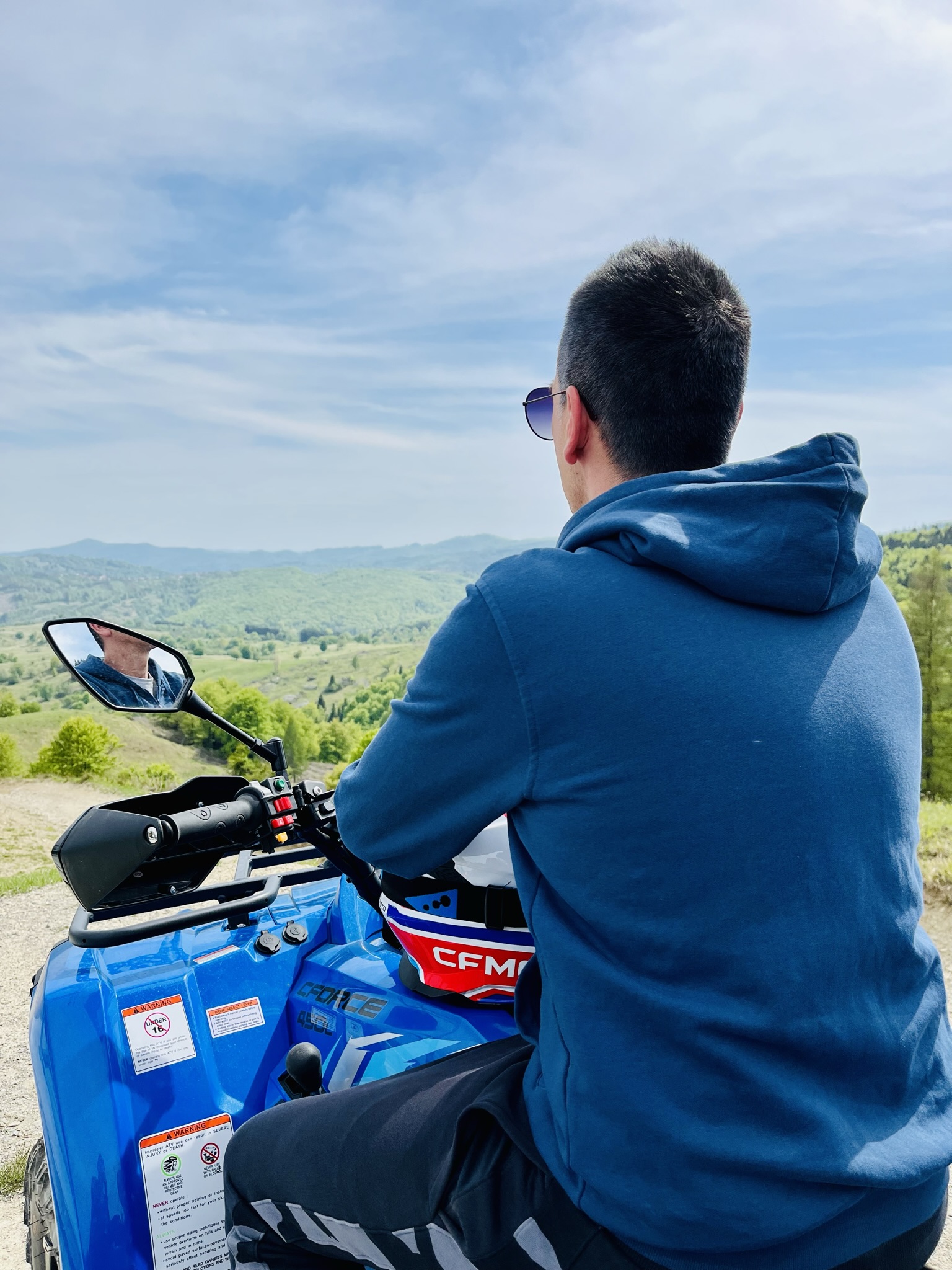 moon village comarnic