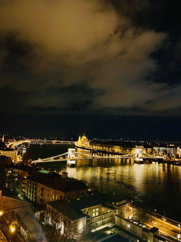 7 motive pentru care te vei îndrăgosti de Budapesta