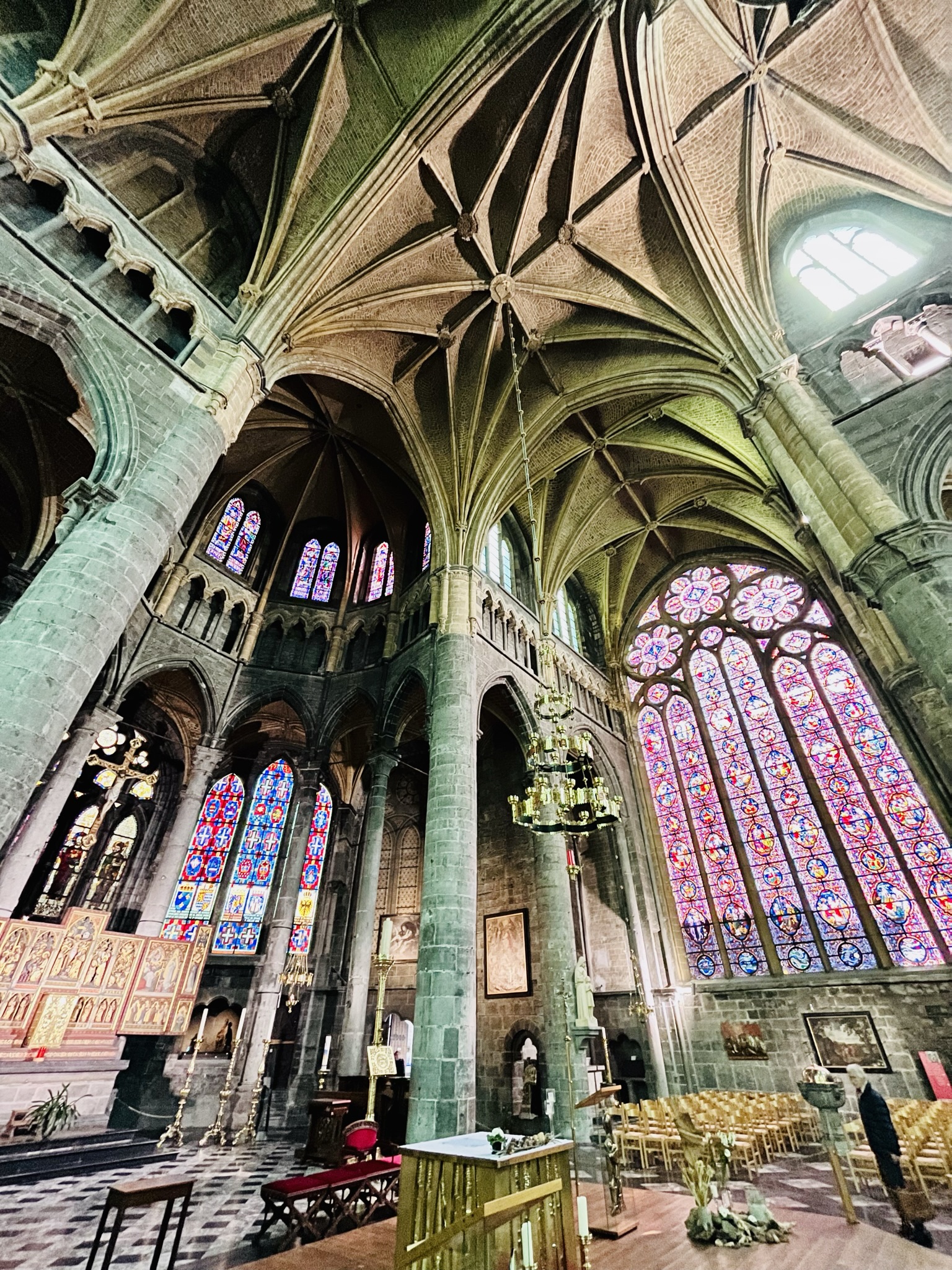 Dinant - top 3 orașe de vizitat în Belgia