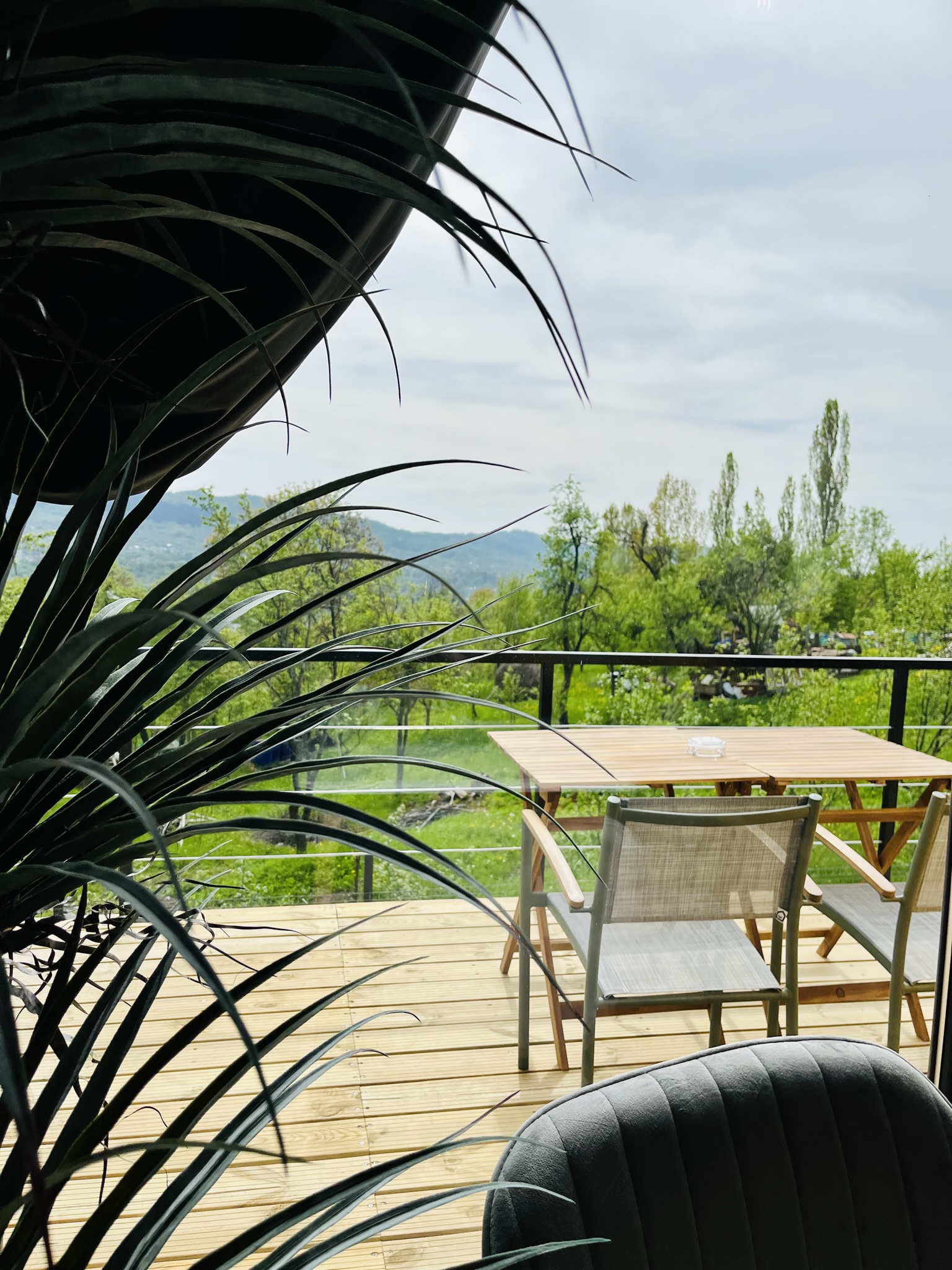 moon village comarnic