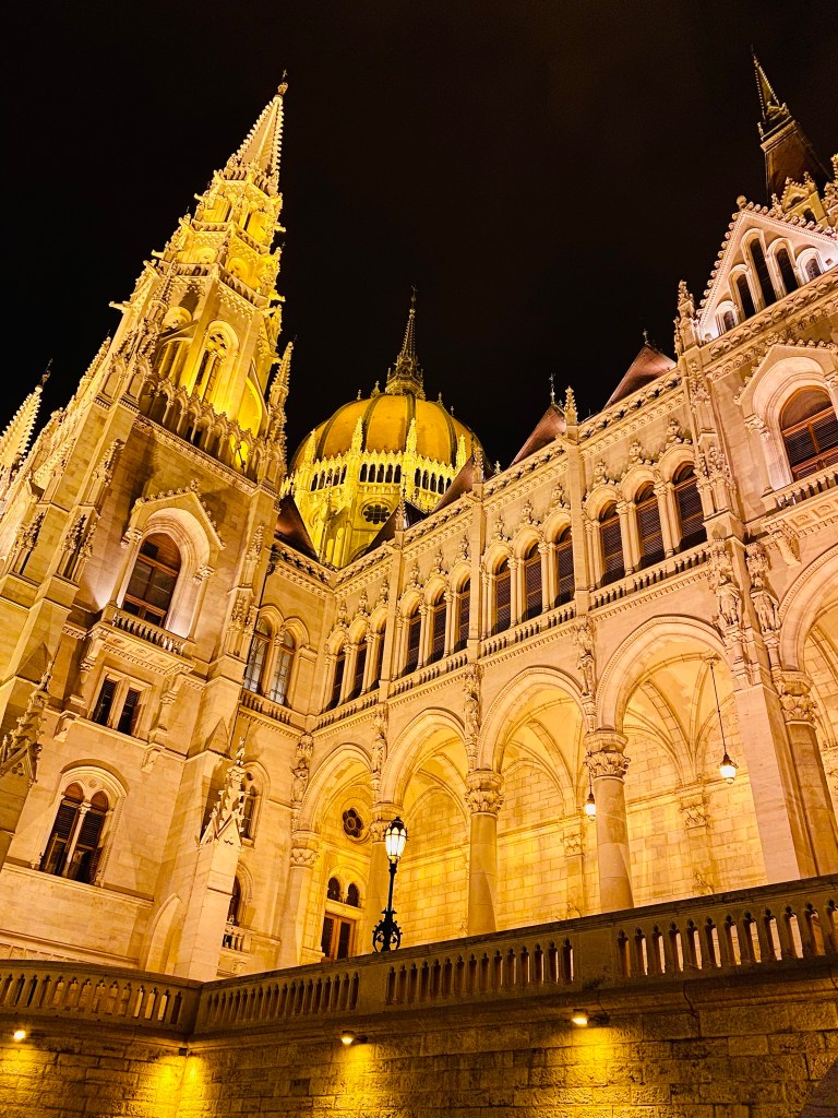 7 motive pentru care te vei îndrăgosti de Budapesta