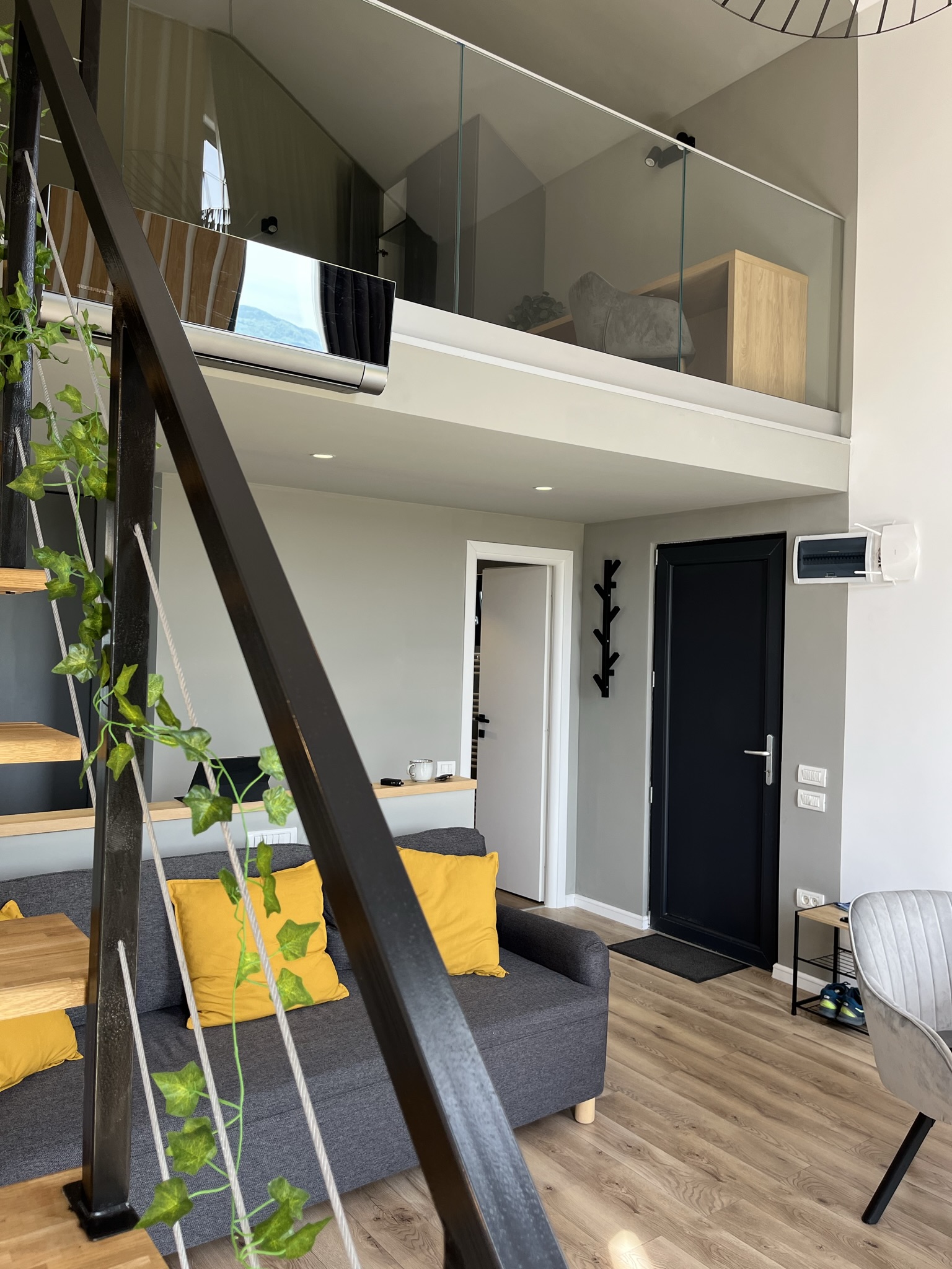 moon village comarnic