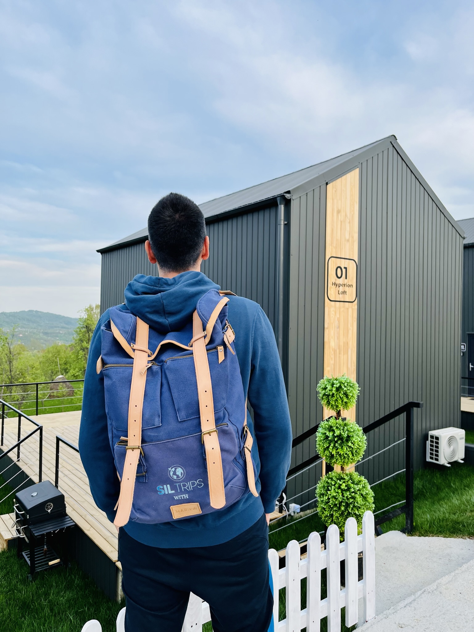 moon village comarnic