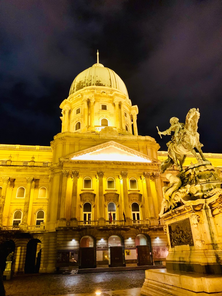 7 motive pentru care te vei îndrăgosti de Budapesta