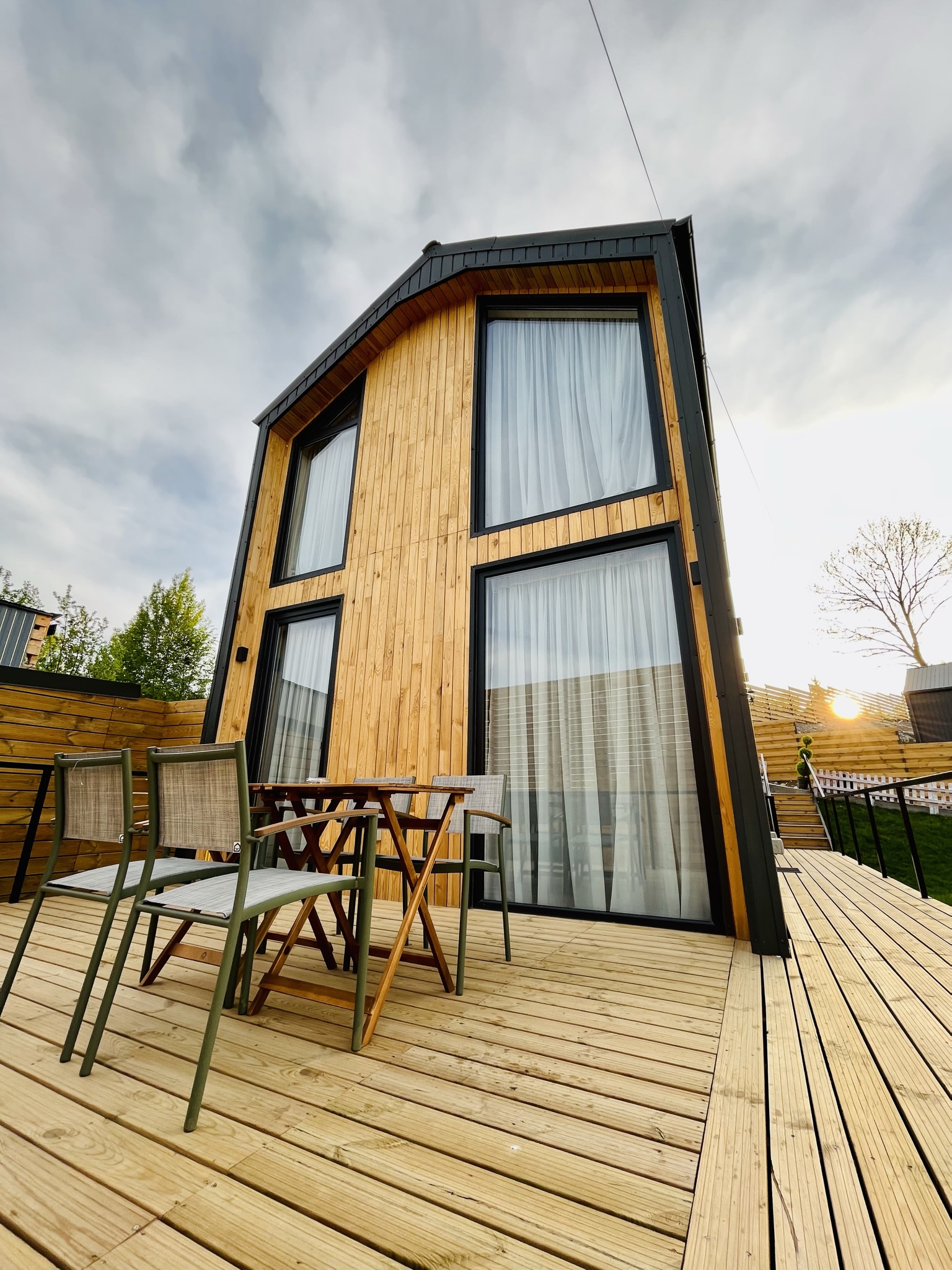 moon village comarnic